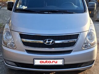 2009 Hyundai Grand Starex I, серый, 1650000 рублей, вид 3