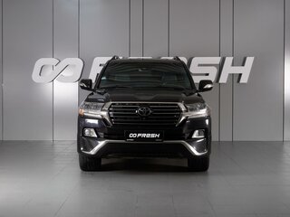 2016 Toyota Land Cruiser 200 Series Рестайлинг 2, чёрный, 6300000 рублей, вид 3