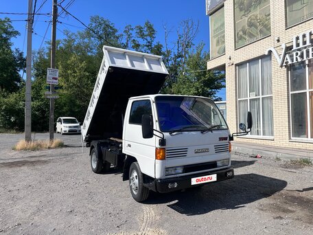 1992 Mazda Titan, белый, 1850000 рублей, вид 1