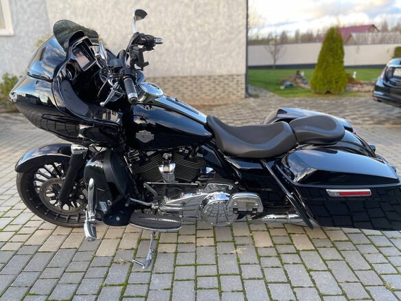 2019 Harley-Davidson Road Glide Limited, чёрный, 2270000 рублей - вид 1
