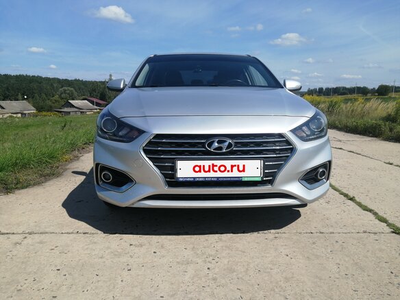 2018 Hyundai Solaris II, серебристый, 1500000 рублей