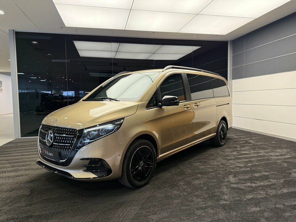 Открыть фотографии: Mercedes-Benz V-Класс III (W447) Рестайлинг 2