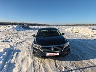 2021 Volkswagen Passat (North America and China) II (NA Market), синий, 2510000 рублей, вид 3