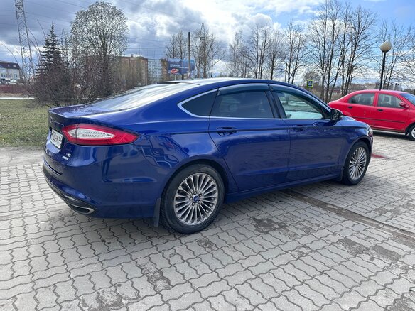 2015 Ford Mondeo V, синий, 1400000 рублей - вид 3