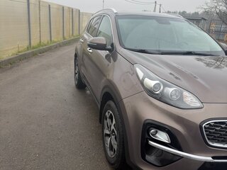 2018 Kia Sportage IV Рестайлинг, серый, 2250000 рублей, вид 3