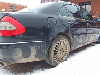 2008 Mercedes-Benz E-Класс 280 III (W211, S211) Рестайлинг, чёрный, 450000 рублей, вид 5