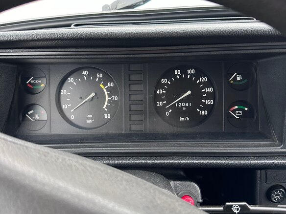 2011 Lada (ВАЗ) 2107, белый, 220000 рублей - вид 10