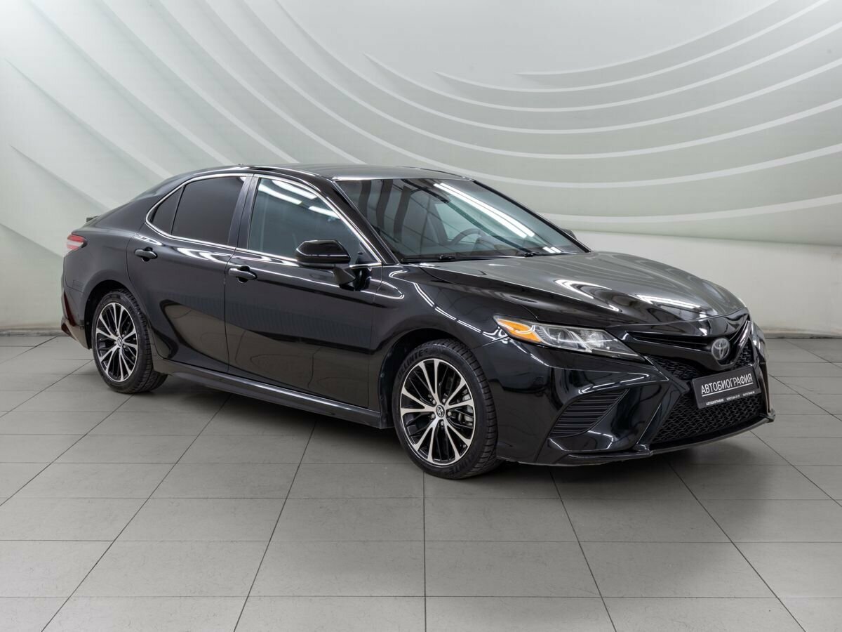 Открыть фотографии: Toyota Camry VIII (XV70)