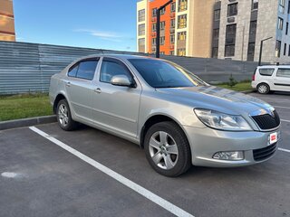 2013 Skoda Octavia II (A5) Рестайлинг, жёлтый, 975000 рублей, вид 2