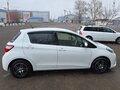 2018 Toyota Vitz III (XP130) Рестайлинг 2, белый, 900000 рублей - вид 8