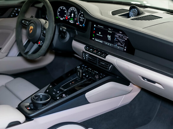 2026 Porsche 911 Carrera 4 GTS VIII (992) Рестайлинг, зелёный, 29000000 рублей - вид 29