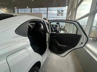 2026 Lada (ВАЗ) Iskra, белый, 1590930 рублей, вид 3