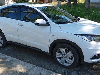 2021 Honda Vezel I Рестайлинг, белый, 2020000 рублей, вид 3