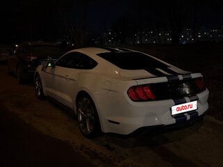 2018 Ford Mustang VI Рестайлинг, белый, 3600000 рублей, вид 5