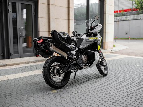 2026 Husqvarna Norden 901, серый, 1930000 рублей, вид 4