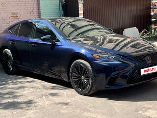 2018 Lexus LS 500 V, синий, 4250000 рублей, вид 3