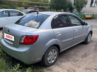 2009 Kia Rio II Рестайлинг, серебристый, 420000 рублей, вид 5