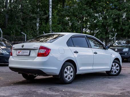 2017 Skoda Rapid I, белый, 480000 рублей, вид 2