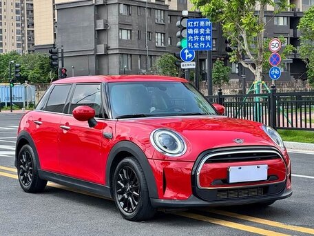 Mini Hatch III (F55/F56) Рестайлинг 2