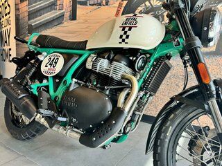 2025 Royal Enfield Bear 650, белый, 747000 рублей, вид 3