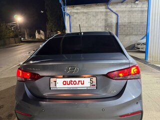 2018 Hyundai Solaris II, серый, 1250000 рублей, вид 5