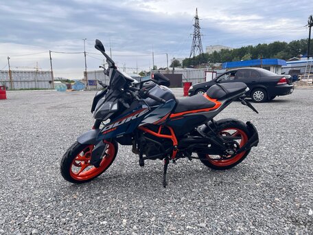2024 KTM 390 Duke, синий, 610000 рублей, вид 2