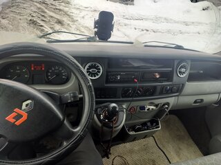 2009 Renault Master, белый, 650000 рублей, вид 4