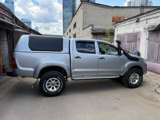2014 Toyota Hilux VII Рестайлинг, серебристый, 3400000 рублей, вид 5