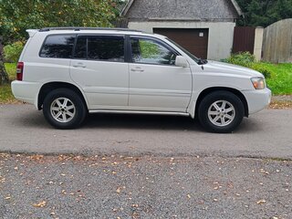2006 Toyota Highlander I (XU20) Рестайлинг, белый, 820000 рублей, вид 5