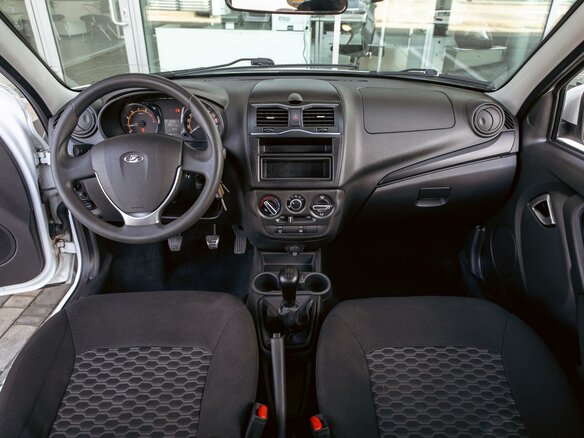 2024 Lada (ВАЗ) Granta I Рестайлинг, белый, 755000 рублей - вид 15
