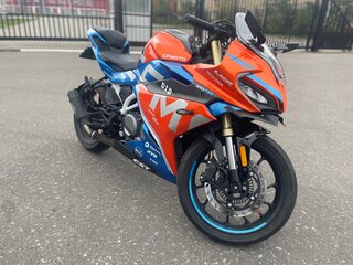 CFMoto 300SR