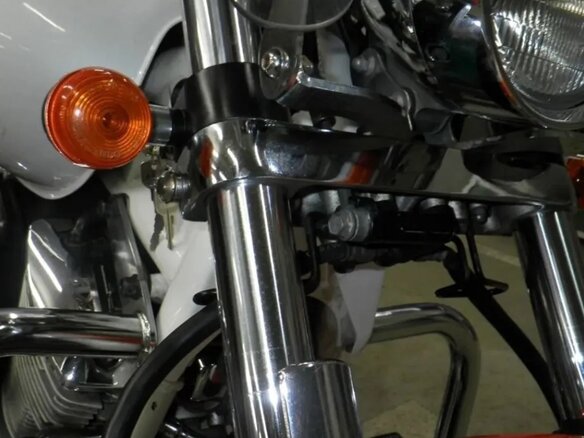 2001 Yamaha XVS1100, белый, 600000 рублей - вид 5