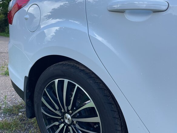 2013 Ford Focus III, белый, 740000 рублей - вид 15