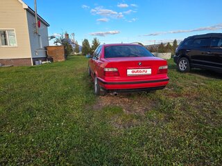 1997 BMW 3 серии 316i III (E36), красный, 400000 рублей, вид 4