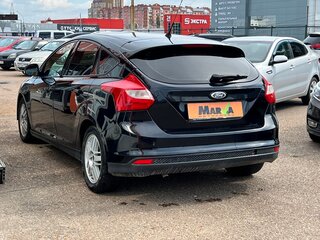 2011 Ford Focus III, чёрный, 549000 рублей, вид 4