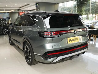 2026 Volkswagen Talagon I Рестайлинг, серебристый, 6300000 рублей, вид 5