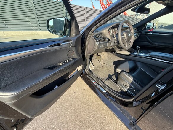 2013 BMW X6 M I (E71) Рестайлинг, чёрный, 2655000 рублей - вид 6