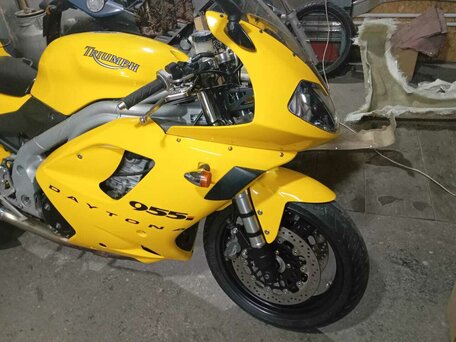 2002 Triumph Daytona 955i, жёлтый, 439000 рублей, вид 2