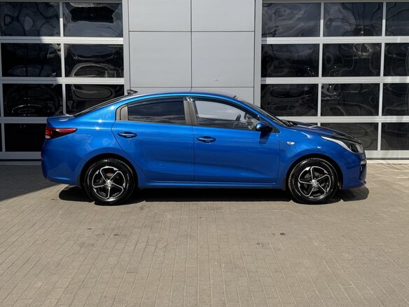2018 Kia Rio IV, голубой, 1200000 рублей - вид 7