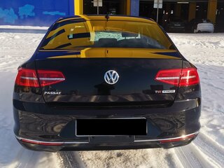 2016 Volkswagen Passat B8, чёрный, 2050000 рублей, вид 2