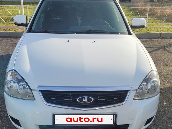 2017 Lada (ВАЗ) Priora I Рестайлинг, белый, 755000 рублей - вид 1