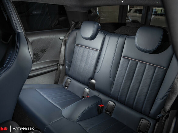 2024 Mini Hatch C IV (F65/F66/J01), белый - вид 13