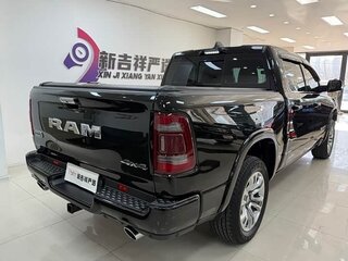 2024 Ram 1500 Quad Cab V, чёрный, 8460000 рублей, вид 5