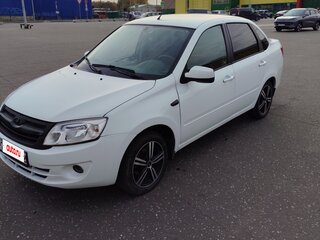2013 Lada (ВАЗ) Granta I, белый, 550000 рублей, вид 1