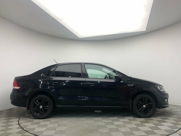 2016 Volkswagen Polo V Рестайлинг, чёрный, 1067000 рублей - вид 7