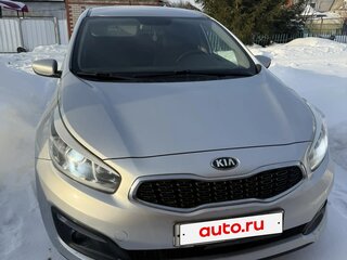 2015 Kia Ceed II Рестайлинг, серебристый, 1000000 рублей, вид 1