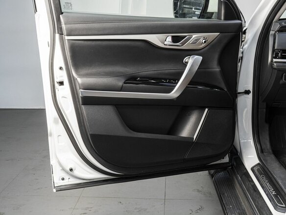2023 Changan CS95 I Рестайлинг, белый, 2440000 рублей - вид 11