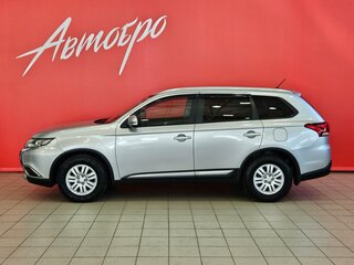 2015 Mitsubishi Outlander III Рестайлинг 2, серебристый, 1545000 рублей, вид 2