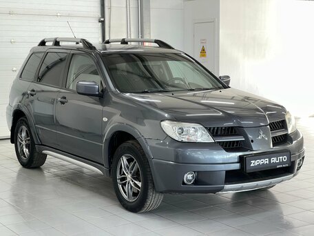 Mitsubishi Outlander I