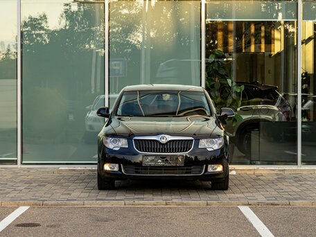 2011 Skoda Superb II, чёрный, 1195000 рублей, вид 2